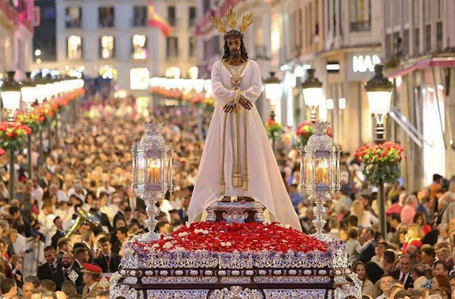 À Malaga, ce jeudi, une procession des plus emblématiques d’Espagne